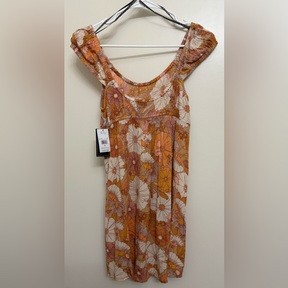 Volcom summer dress. Brand new.